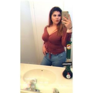 Meet your Posher, Meza